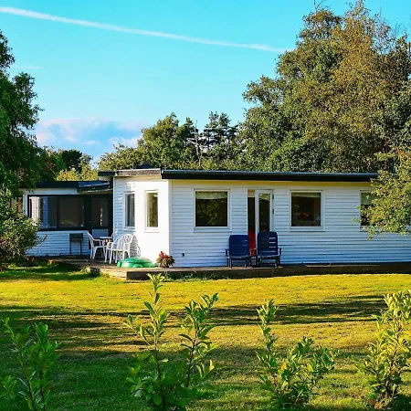 Three-bedroom Holiday In 1 Feriehus